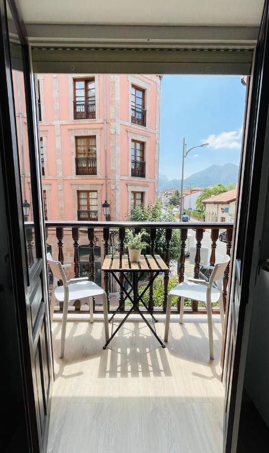 Apartamento Horreo -San Pelayo- Onís Eksteriør billede